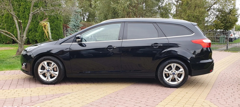 Ford Focus cena 24999 przebieg: 211000, rok produkcji 2012 z Pasłęk małe 631